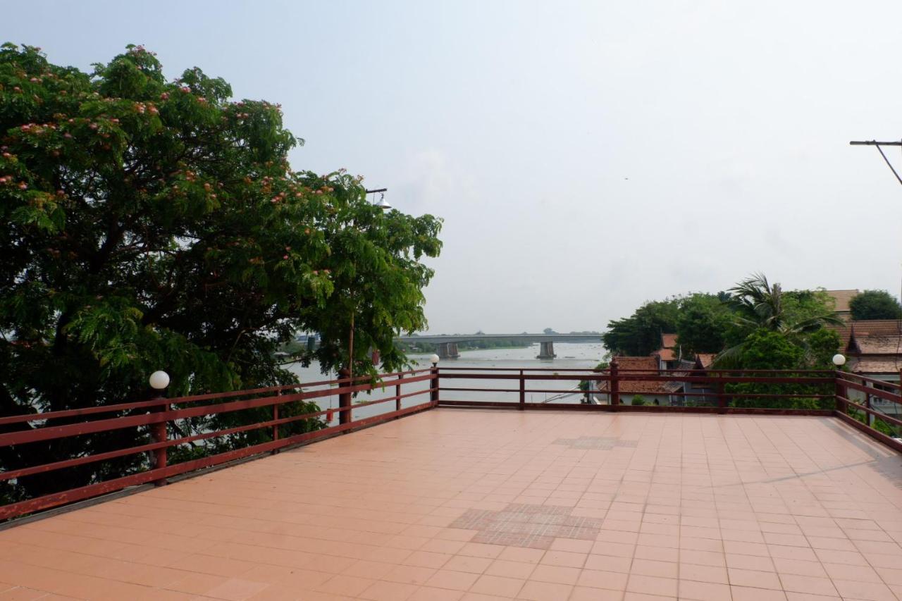 Ayutthaya Garden River Home Ban Bang Krasan Exterior foto