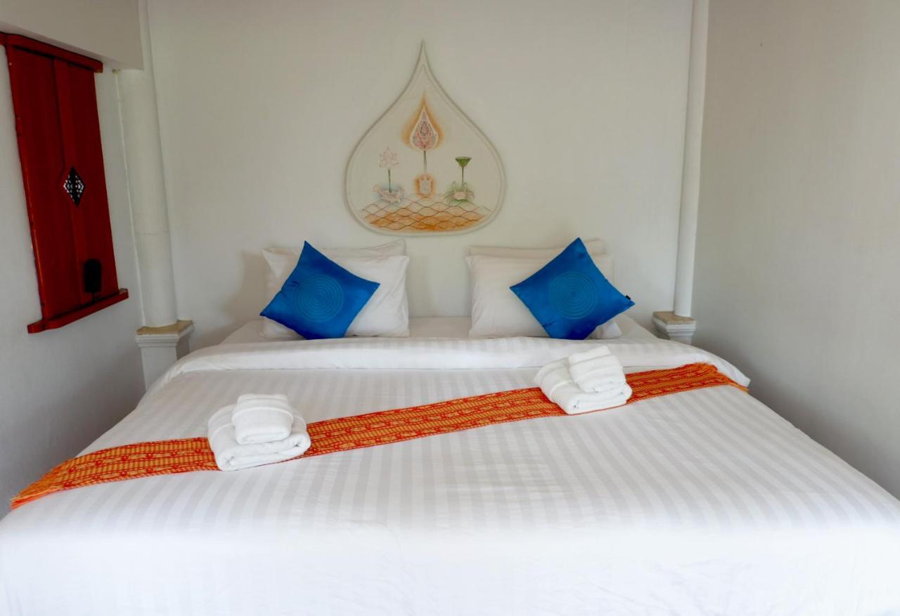 Ayutthaya Garden River Home Ban Bang Krasan Exterior foto