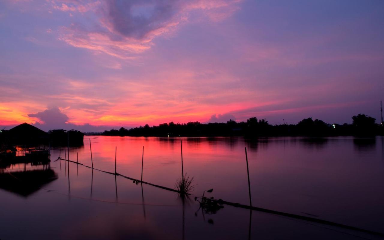 Ayutthaya Garden River Home Ban Bang Krasan Exterior foto