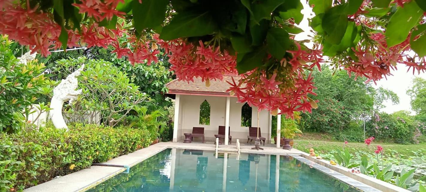 Ayutthaya Garden River Home Ban Bang Krasan Exterior foto